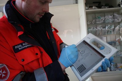 Mobile Elektronische Einsatzdatenerfassung im Rettungsdienst am Tablet Mobile Elektronische Einsatzdatenerfassung im Rettungsdienst am Tablet